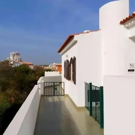 Areias - Oura & Bbq & The Oura Strip * Albufeira