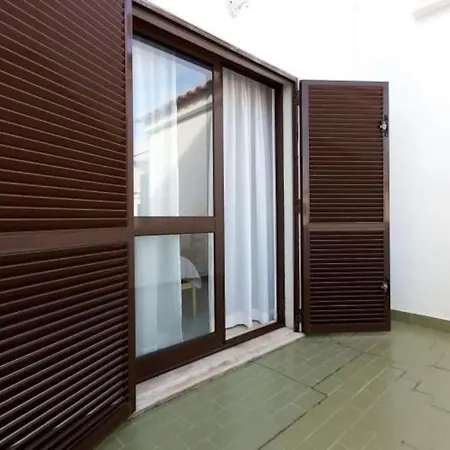 Apartment Areias - Oura & Bbq & The Oura Strip