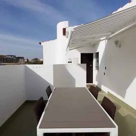 Areias - Oura & Bbq & The Oura Strip * Albufeira