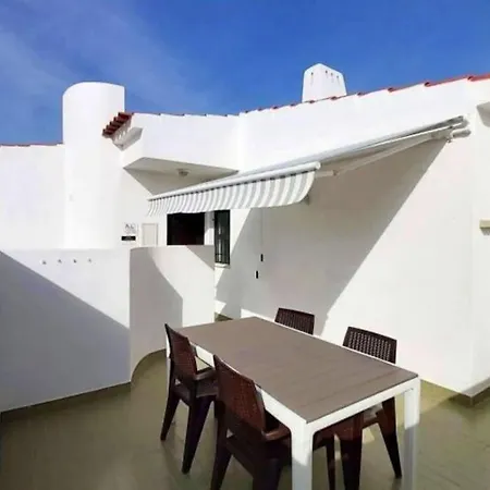 Areias - Oura & Bbq & The Oura Strip Apartment *