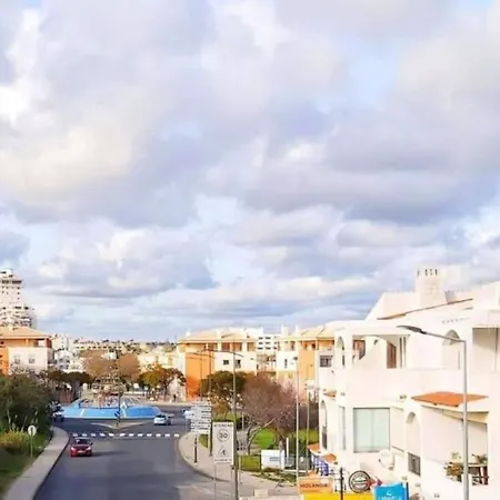Apartment Areias - Oura & Bbq & The Oura Strip